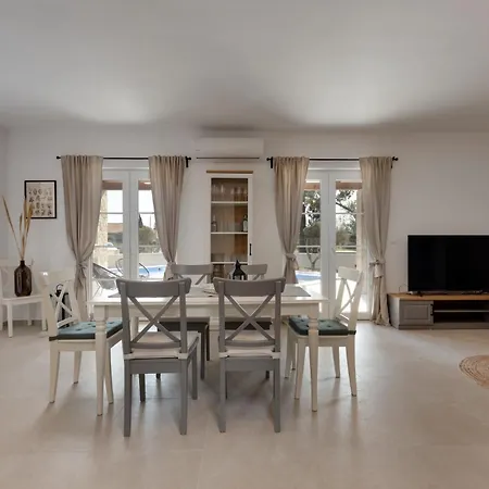 Villa Mediterra Prima Zadarvillas Ninski Stanovi