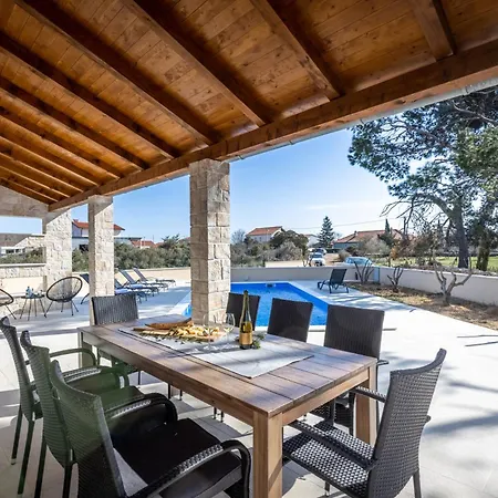 Mediterra Prima Zadarvillas * Ninski Stanovi