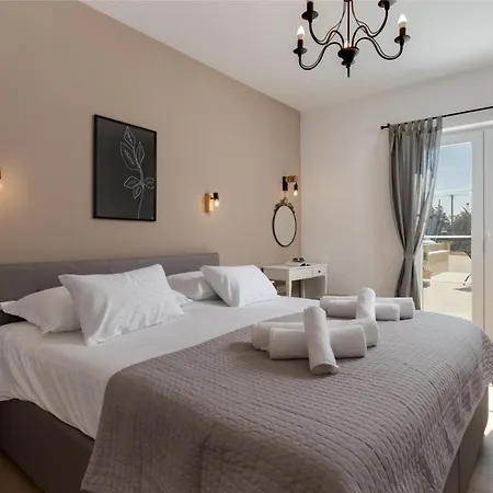 Vila Mediterra Prima Zadarvillas Ninski Stanovi