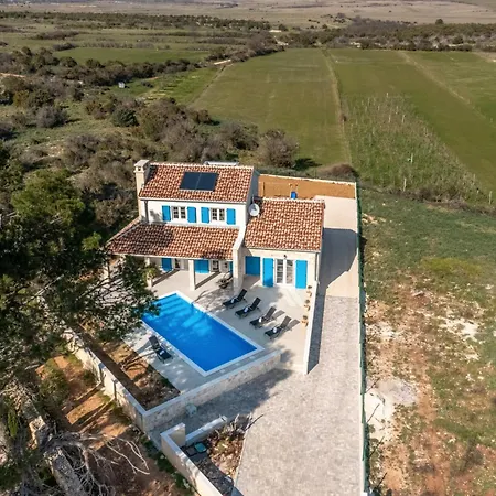 Vila Mediterra Prima Zadarvillas Ninski Stanovi